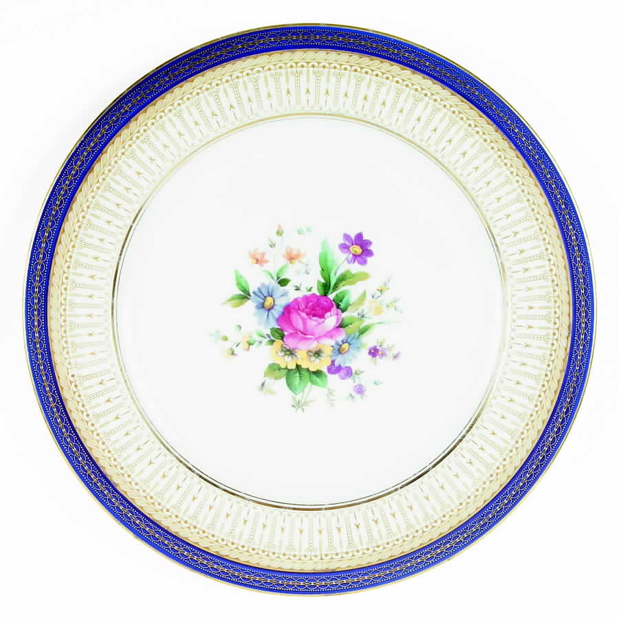 Avon Blue Dinner Plate by Royal Bayreuth-1
