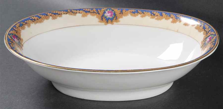 Beverly 9" Oval Vegetable Bowl by Royal Bayreuth-1