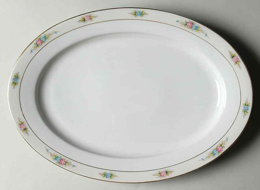 Chicago 14" Oval Serving Platter by Royal Bayreuth-1