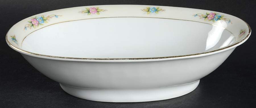 Chicago 9" Oval Vegetable Bowl by Royal Bayreuth-1