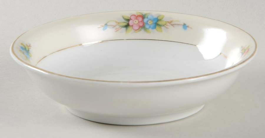 Chicago Fruit/Dessert (Sauce) Bowl by Royal Bayreuth-1
