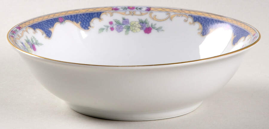 Corona Coupe Cereal Bowl by Royal Bayreuth-1