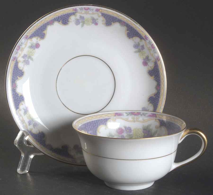 Corona Flat Cup & Saucer Set by Royal Bayreuth-1
