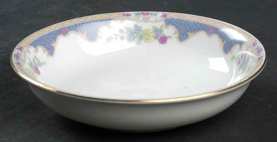Corona Fruit/Dessert (Sauce) Bowl by Royal Bayreuth-1