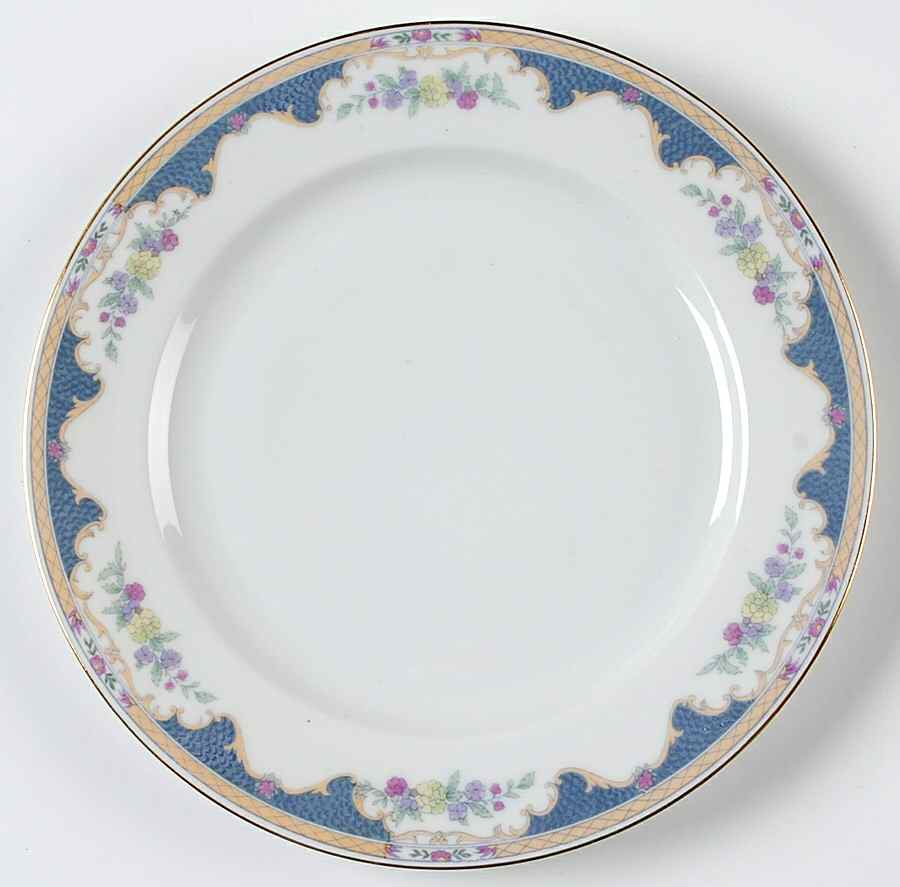 Corona Salad Plate by Royal Bayreuth-1