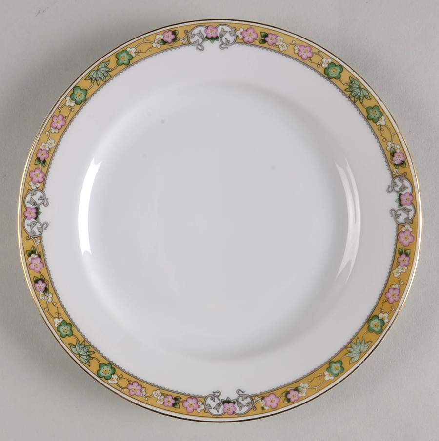 The Dover Salad Plate by Royal Bayreuth-1