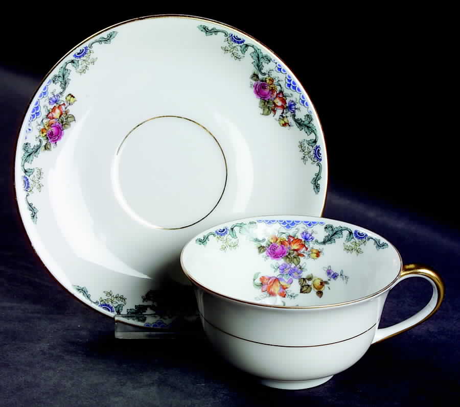 Franklin Flat Cup & Saucer Set by Royal Bayreuth-1