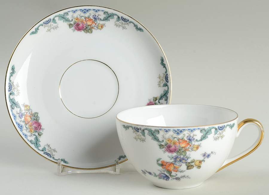 Franklin Flat Cup & Saucer Set by Royal Bayreuth-1