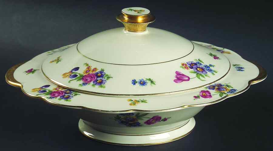 Garden Flowers Round Covered Vegetable by Royal Bayreuth-1