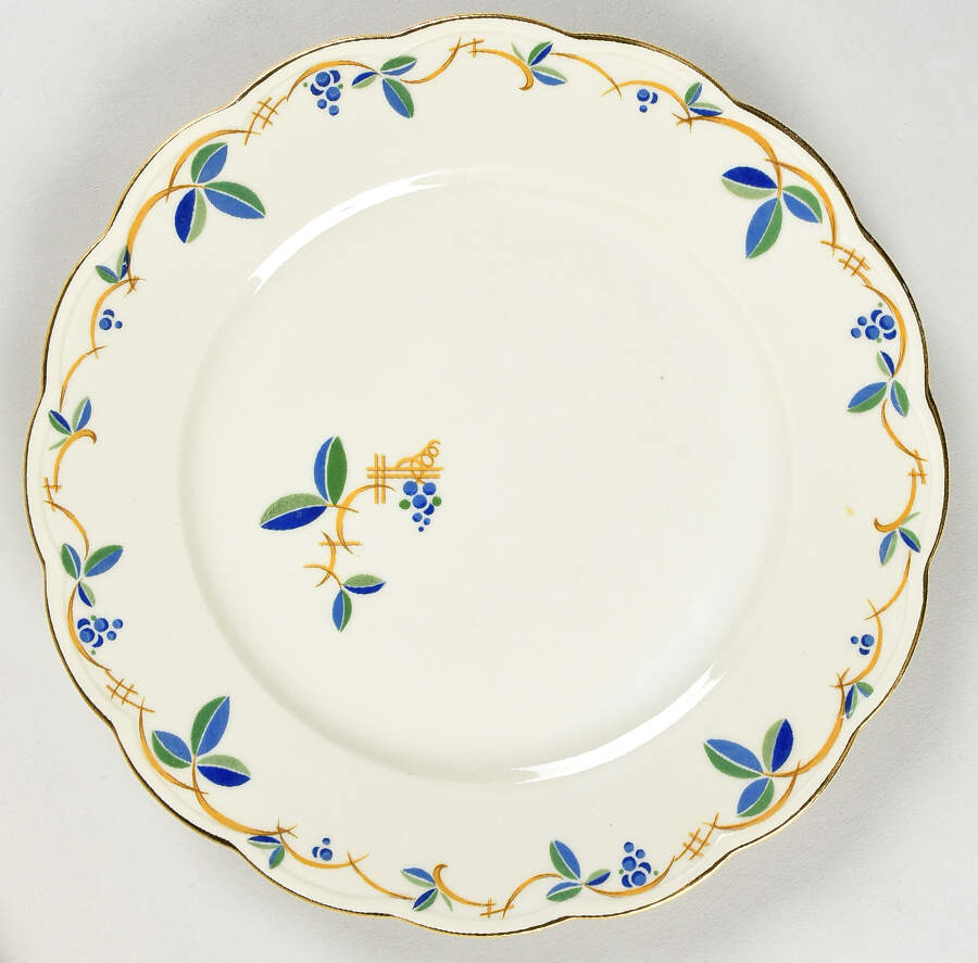 Mahoning Luncheon Plate by Royal Bayreuth-1