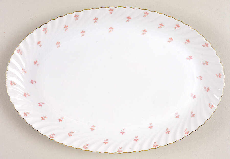 ROB104 12" Oval Serving Platter by Royal Bayreuth-1