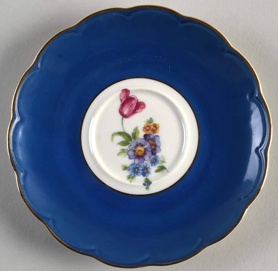 ROB107 Saucer by Royal Bayreuth-1