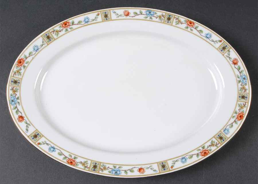 ROB12 11" Oval Serving Platter by Royal Bayreuth-1