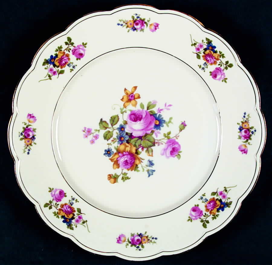 ROB13 Dinner Plate by Royal Bayreuth-1