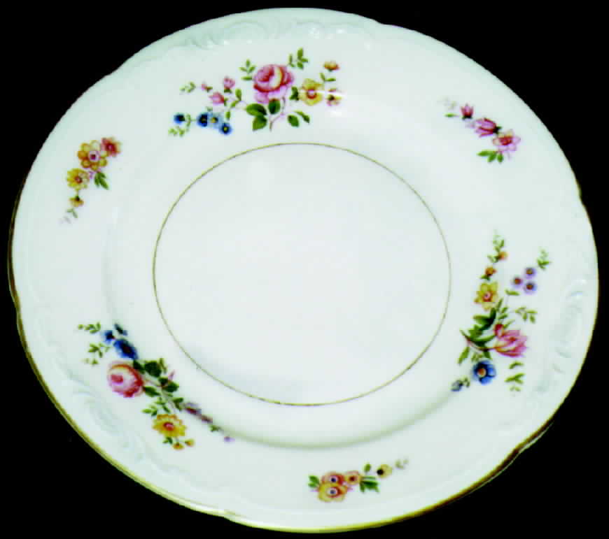 ROB141 Bread & Butter Plate by Royal Bayreuth-1