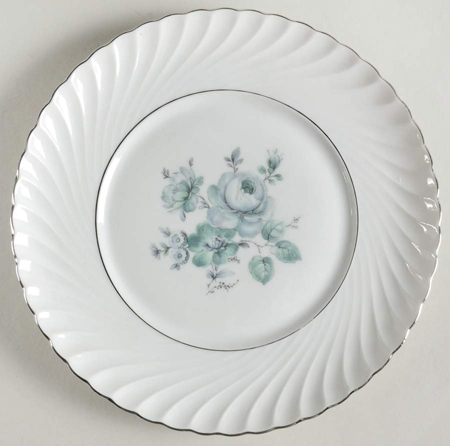 ROB155 Salad Plate by Royal Bayreuth-1