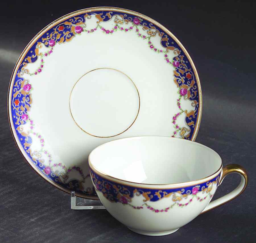 ROB2 Flat Cup & Saucer Set by Royal Bayreuth-1