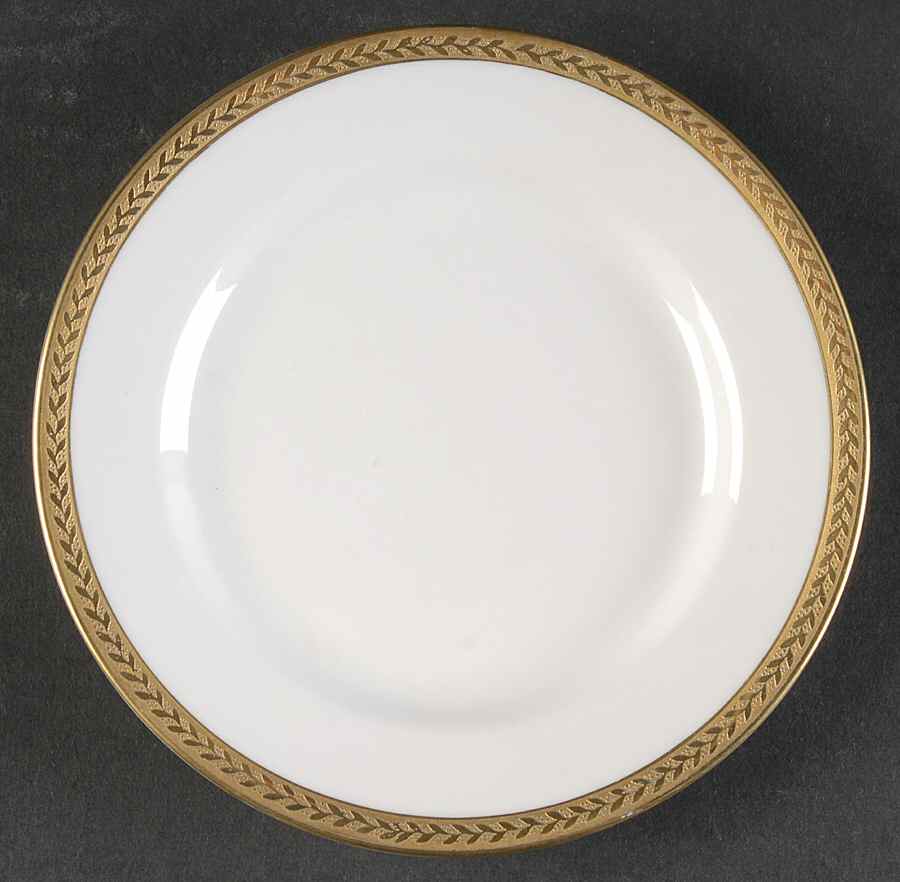 ROB20 Bread & Butter Plate by Royal Bayreuth-1