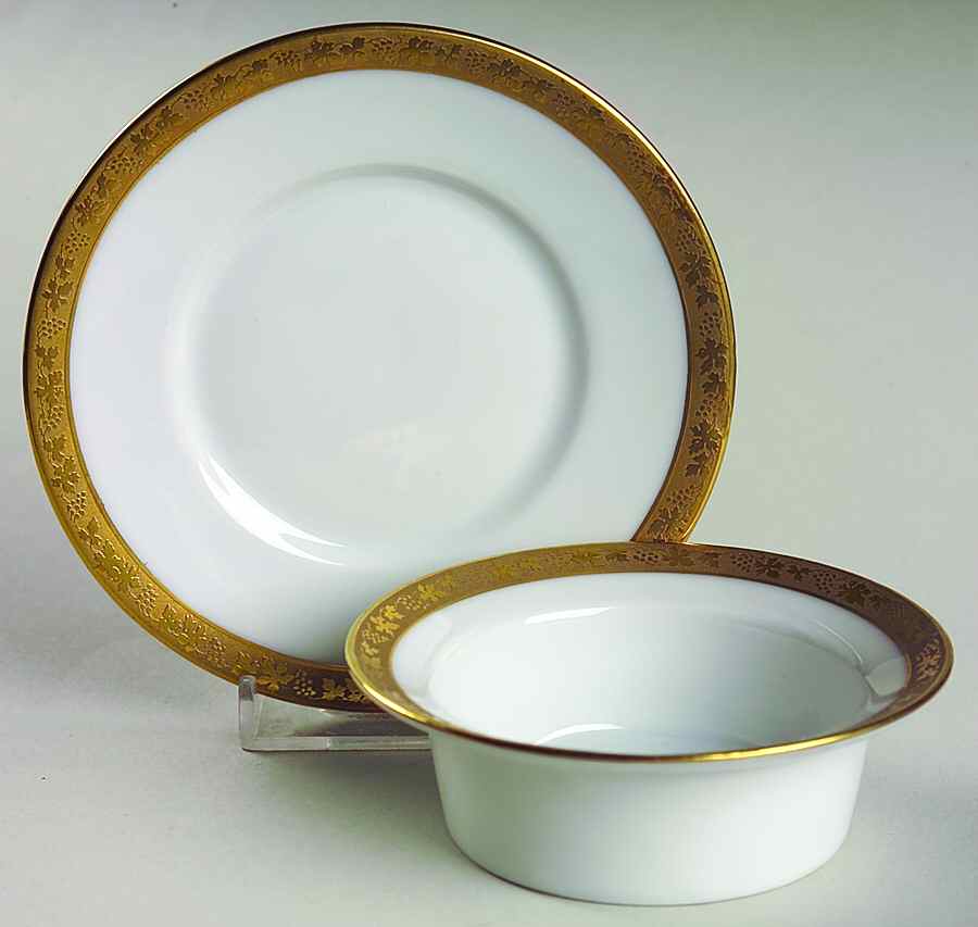 ROB24 Ramekin & Saucer Set by Royal Bayreuth-1