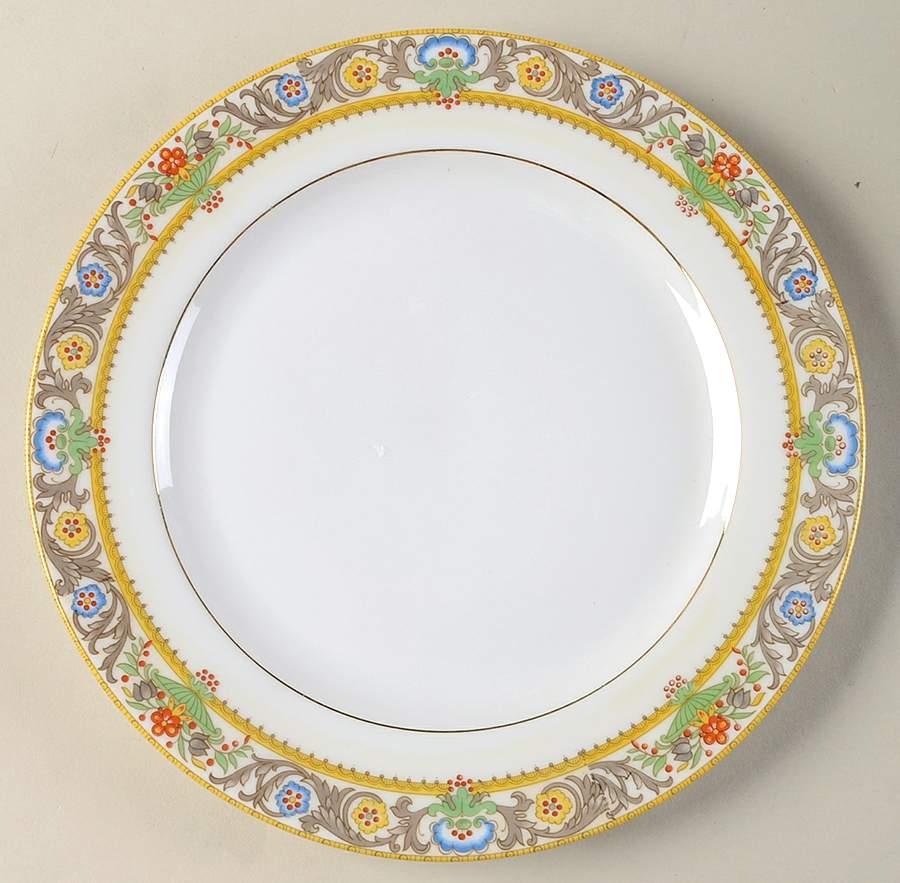 ROB32 Salad Plate by Royal Bayreuth-1