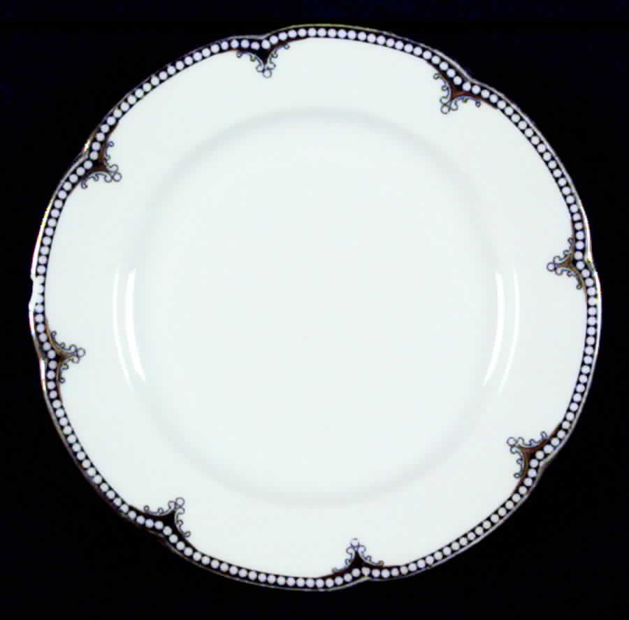 ROB34 Bread & Butter Plate by Royal Bayreuth-1