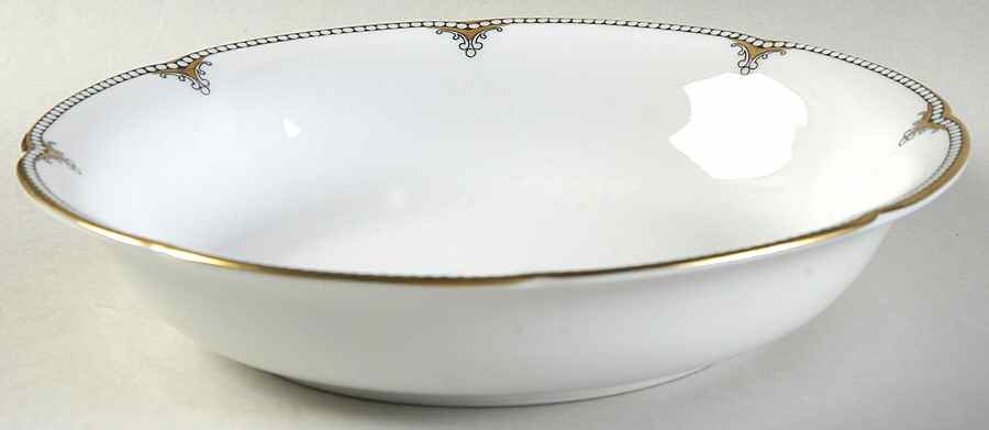 ROB34 Coupe Soup Bowl by Royal Bayreuth-1