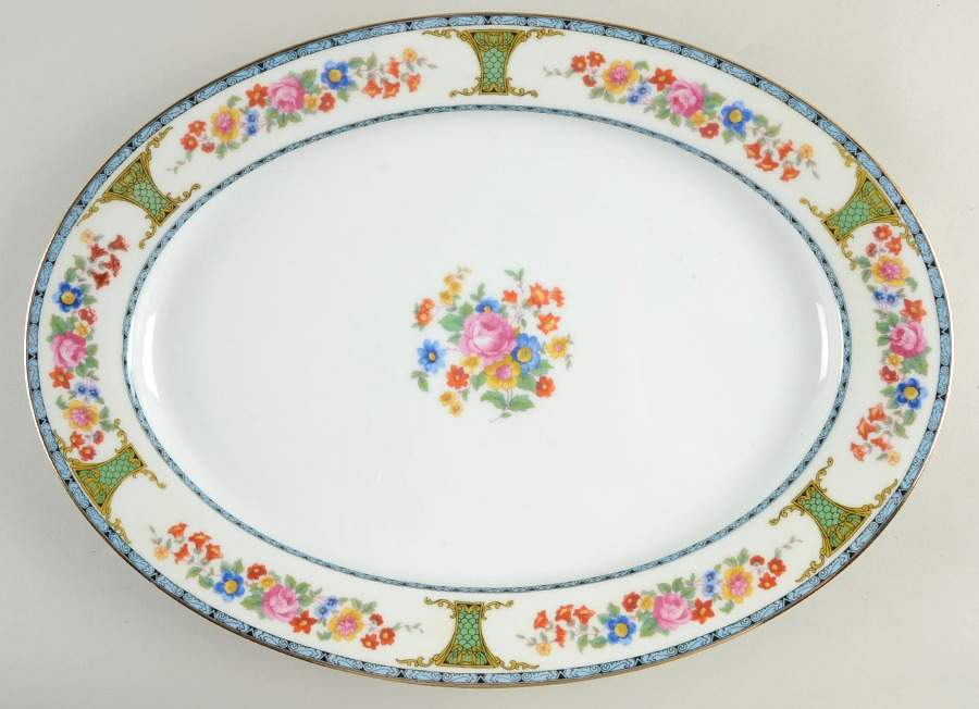 Mentone 16" Oval Serving Platter by Royal Bayreuth-1