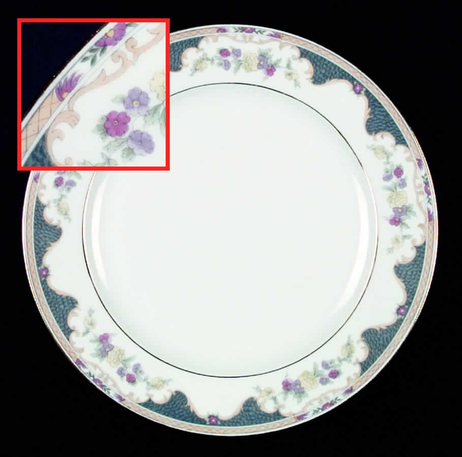 ROB42 Dinner Plate by Royal Bayreuth-1