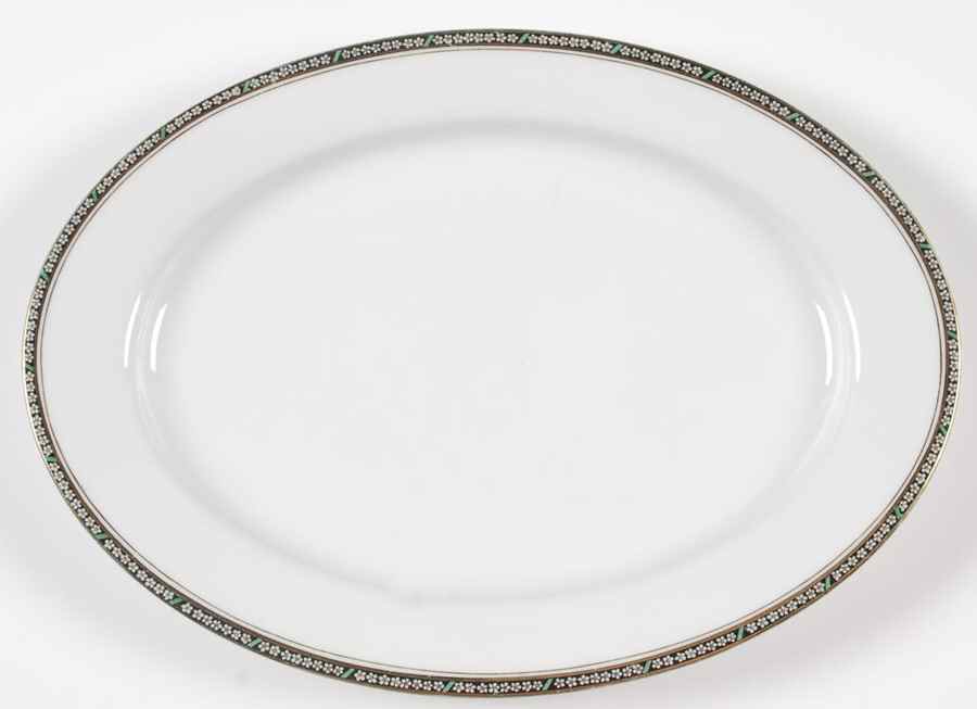 ROB51 11" Oval Serving Platter by Royal Bayreuth-1