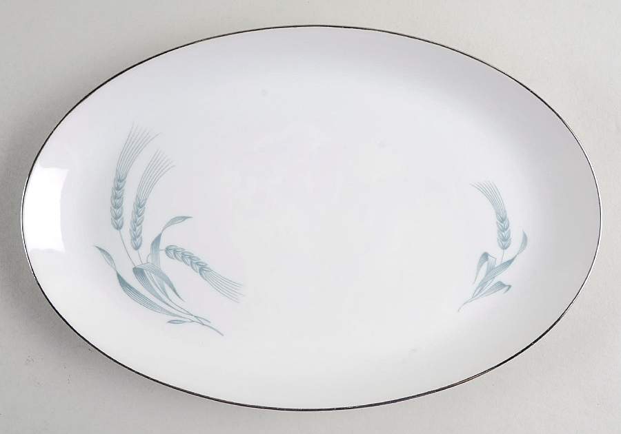 ROB57 11" Oval Serving Platter by Royal Bayreuth-1