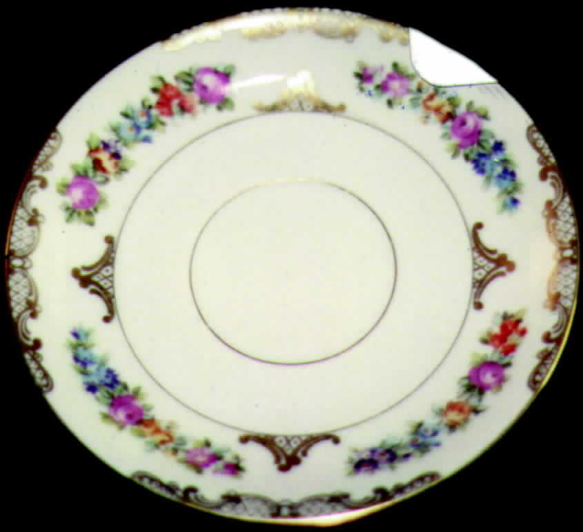 ROB58 Saucer by Royal Bayreuth-1