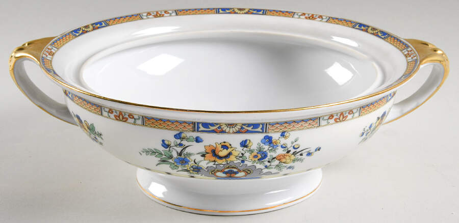 ROB59 Round Vegetable No Lid by Royal Bayreuth-1