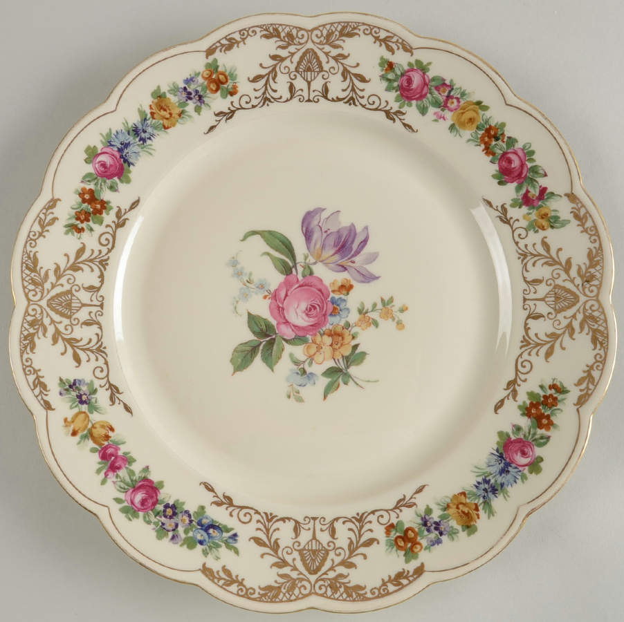 ROB66 Dinner Plate by Royal Bayreuth-1