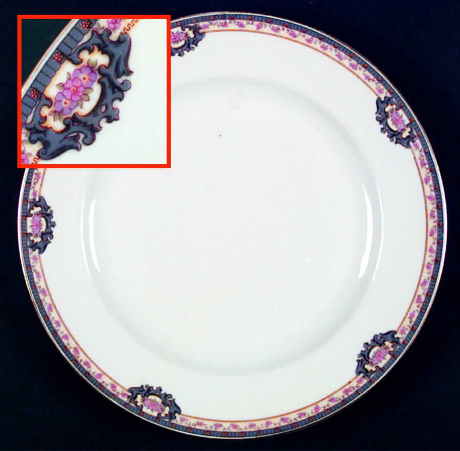 ROB68 Dinner Plate by Royal Bayreuth-1