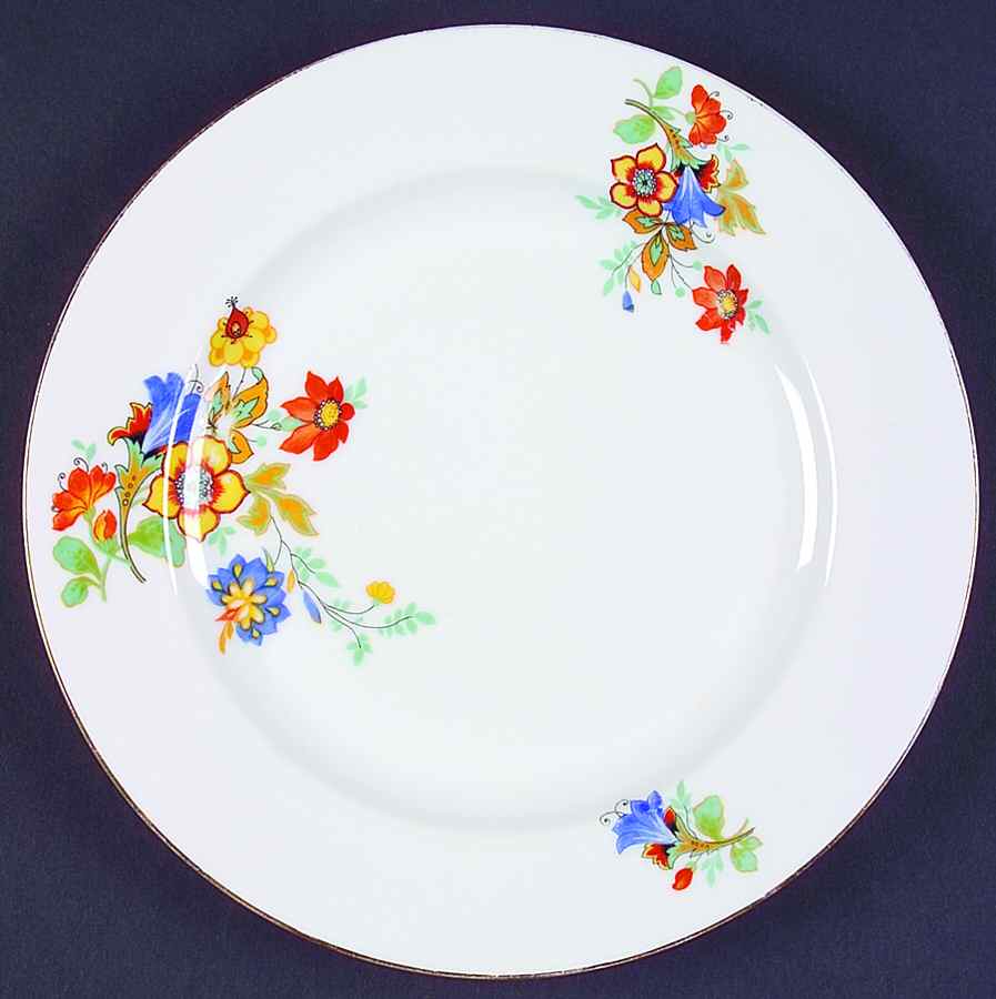 ROB70 Dinner Plate by Royal Bayreuth-1