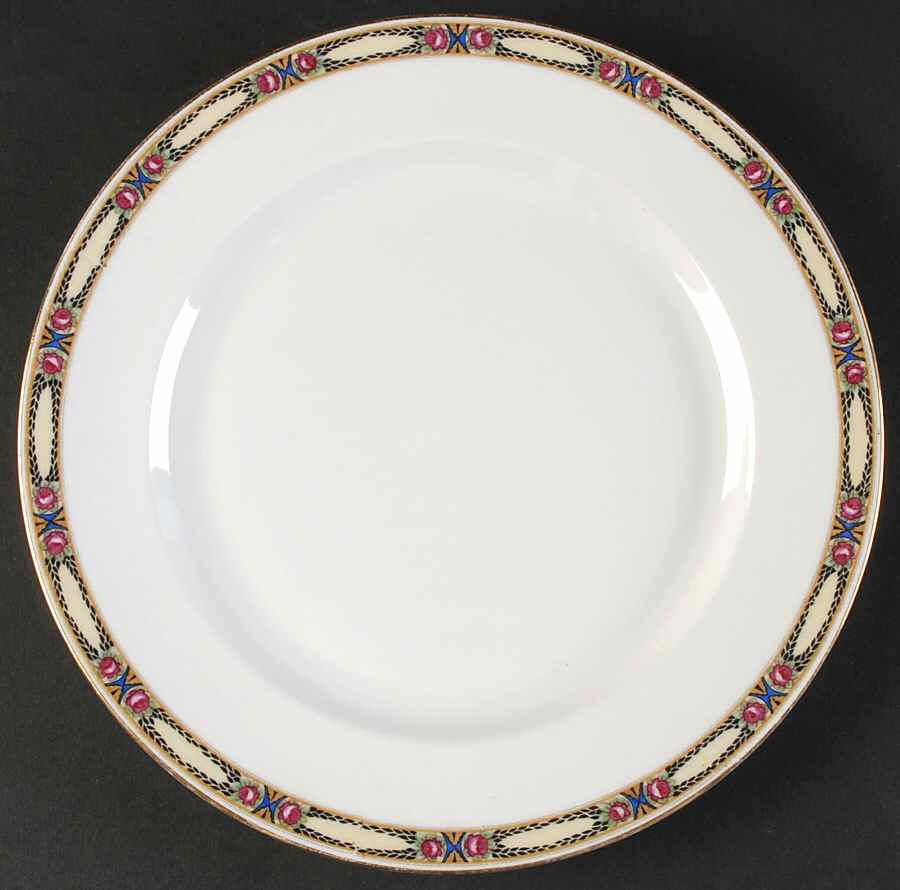 ROB72 Dinner Plate by Royal Bayreuth-1
