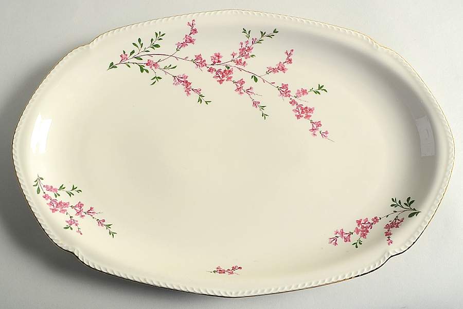 ROB74 16" Oval Serving Platter by Royal Bayreuth-1