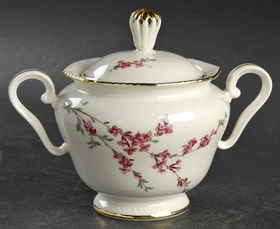 ROB74 Sugar Bowl & Lid by Royal Bayreuth-1