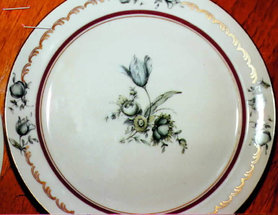 ROB81 Dinner Plate by Royal Bayreuth-1