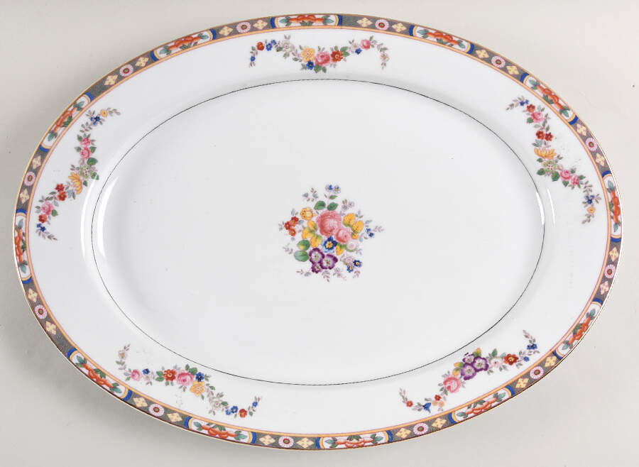 ROB83 16" Oval Serving Platter by Royal Bayreuth-1