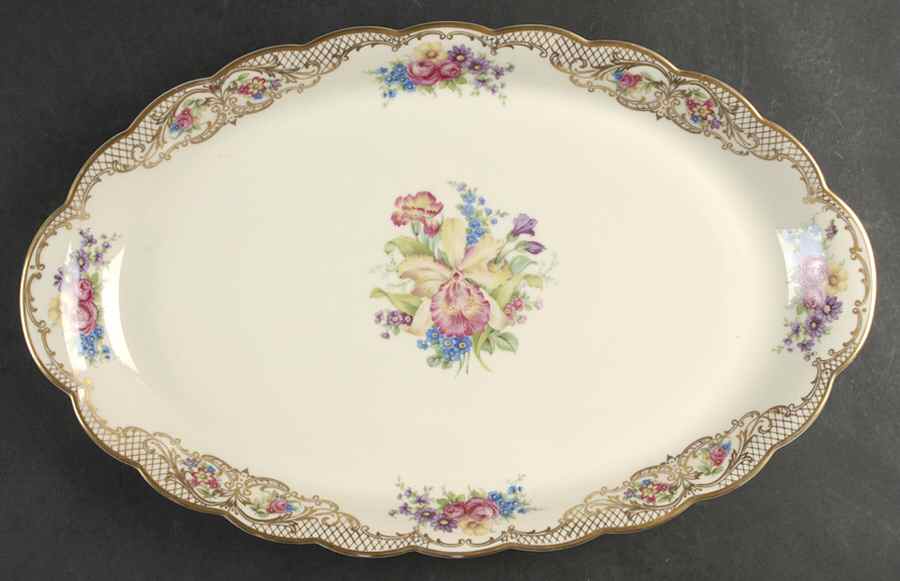 The Rosalie 16" Oval Serving Platter by Royal Bayreuth-1