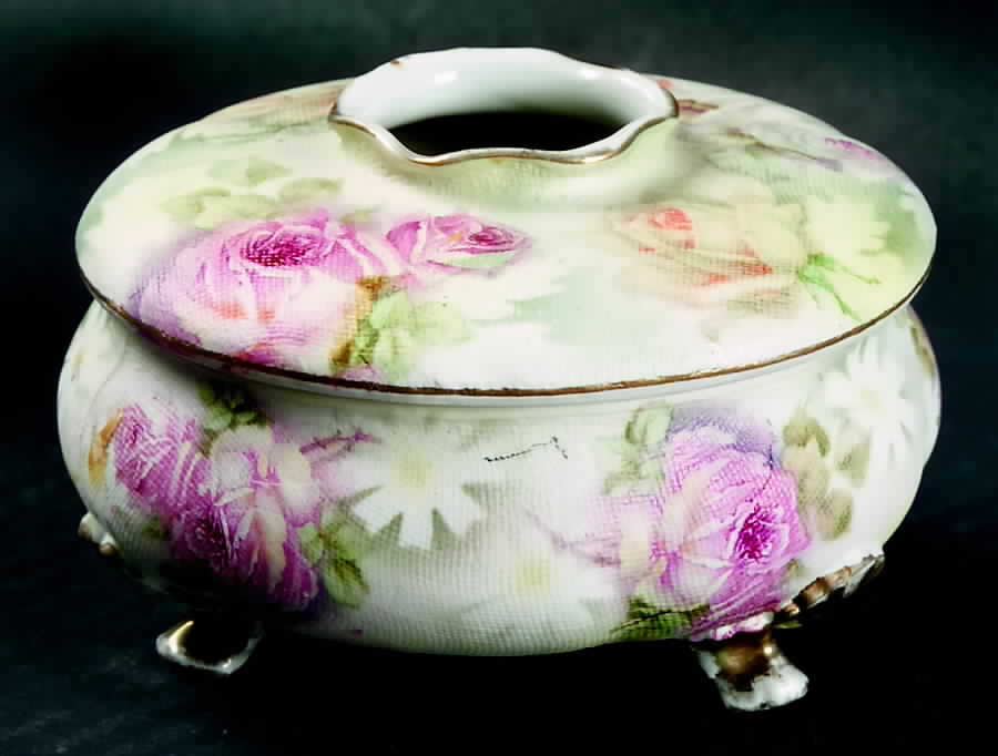 Rose Tapestry Hair Receiver & Lid by Royal Bayreuth-1
