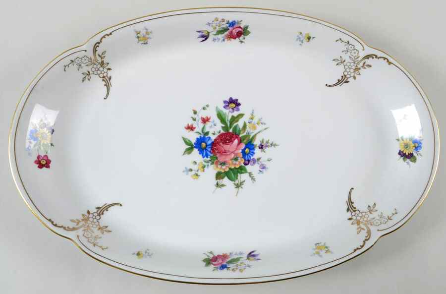 Savannah 15" Oval Serving Platter by Royal Bayreuth-1
