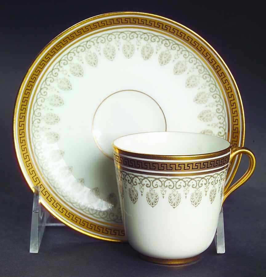 H1640 Flat Demitasse Cup & Saucer Set by Royal Cauldon-1