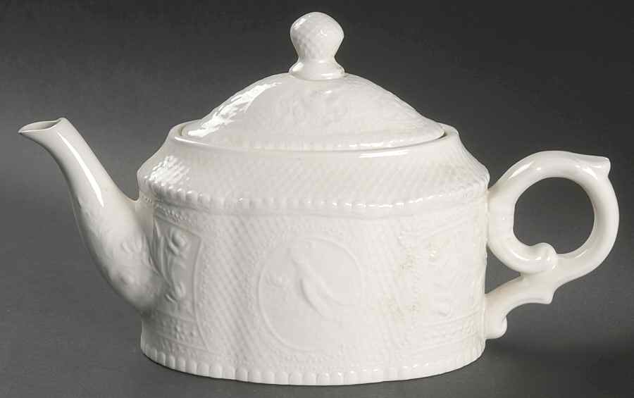 Aviary Teapot & Lid by Royal Cauldon-1