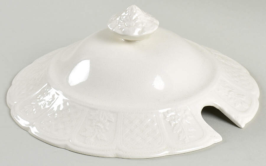 Bristol Garden Lid for Tureen by Royal Cauldon-1