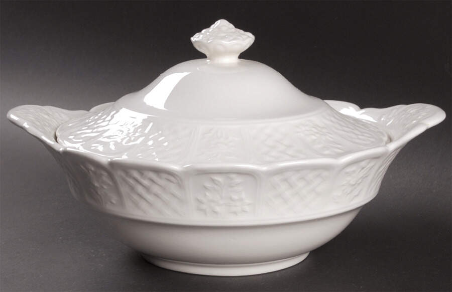 Bristol Garden Round Covered Vegetable by Royal Cauldon-1