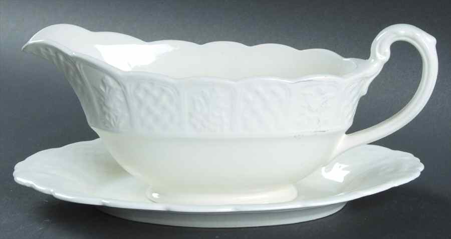 Bristol Garden Gravy Boat & Underplate by Royal Cauldon-1