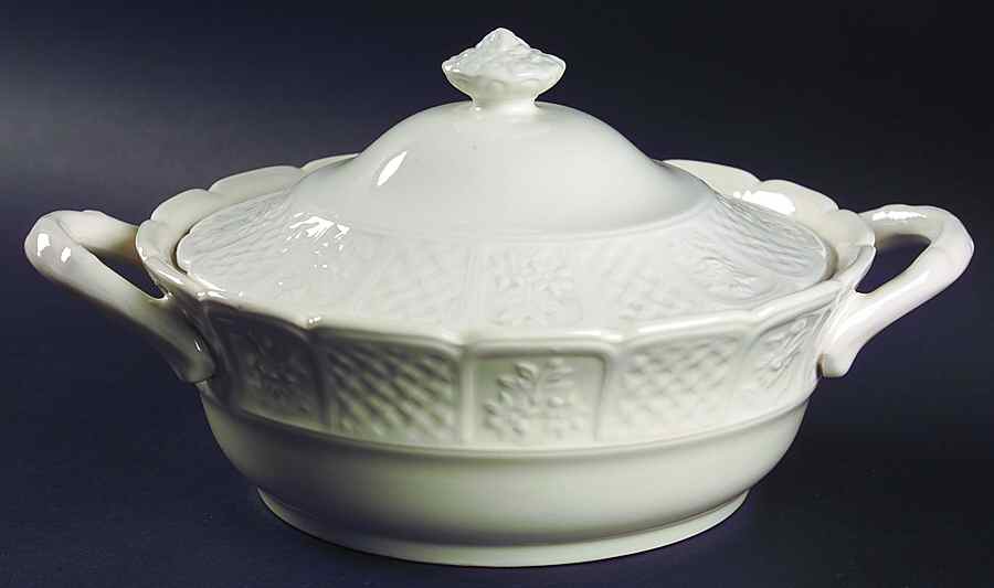 Bristol Garden Round Covered Vegetable by Royal Cauldon-1
