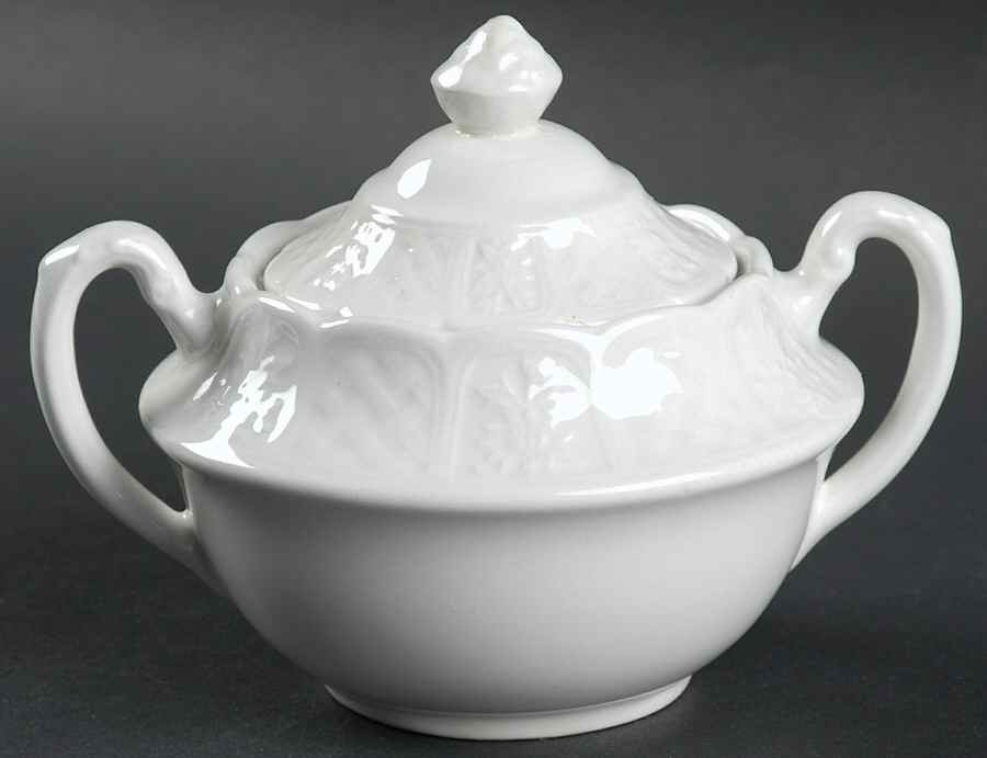 Bristol Garden Sugar Bowl & Lid by Royal Cauldon-1